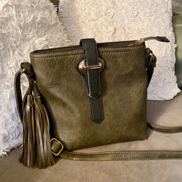 Crossbody Vegan Leather Purse Dark Olive Green - Picture 3 of 16
